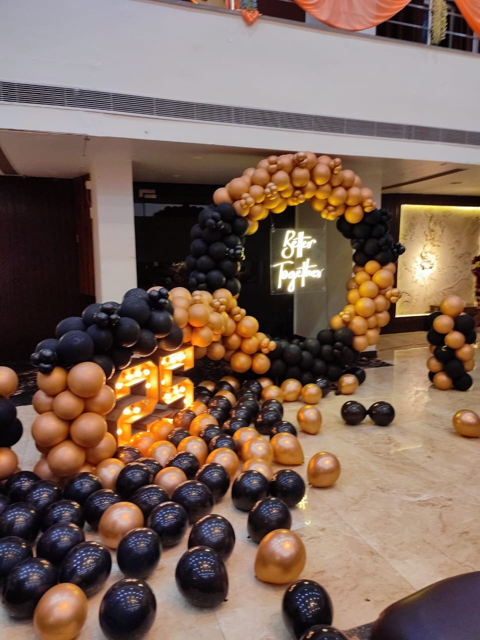 Balloon Decoration Bhopal - Balloon Decor Bhopal : GJ The Luxury